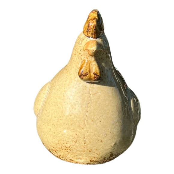 Vintage Farmhouse Hen - Picture 3 of 6